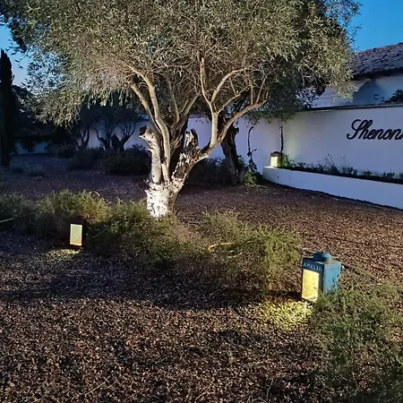 Shenonkop Rural Otel 4*